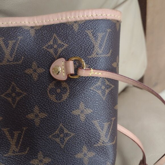 💯% authentic Louis Vuitton Neverfull Monogram Tote Mm rare cerise♥️ - Picture 11 of 15